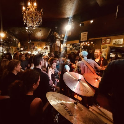 Jakkle Live Concert